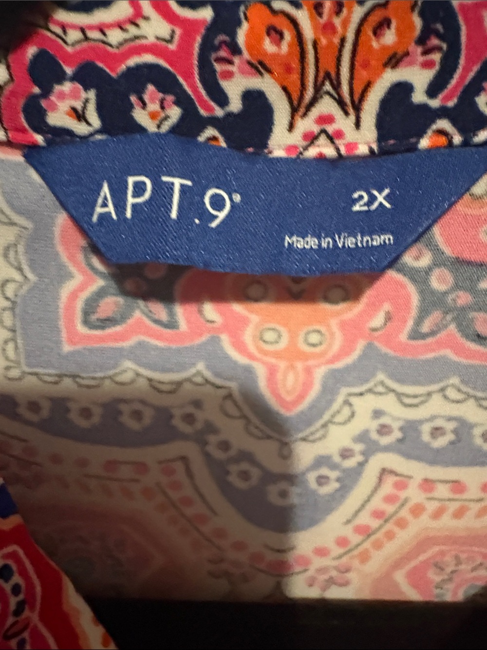 Apt. 9 Pink Paisley-Print Sleeveless Zip Polo Tank - Picture 3 of 6